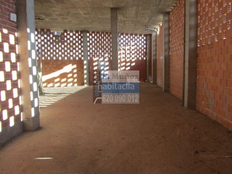 Foto 9620eeaf-8270-4c90-9f12-236b62d4dbe3. Casa locales comerciales en Totana