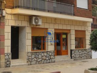 Location Local commercial à Mazarrón Casco Urbano. Local en plaza del ayuntamiento