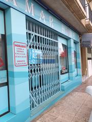 Location Local commercial à Playa Sol. Local comercial en avenida doctor meca