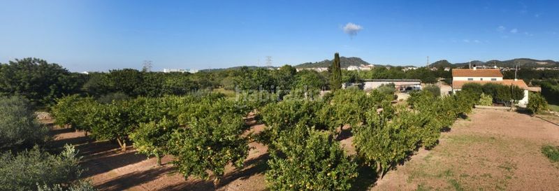 Foto a12ad3c5-77f6-4570-9694-b38148f71b30. Masia a calle cami de les planes a Roda de Barà