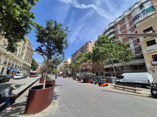 Pis  Rambla badal. Piso con encanto en santsbadal con parking y vistas despejadas