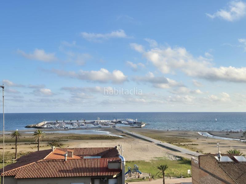 Foto a16ad88a-6f37-4780-9bcd-e64b6eb8b4af. Attique avec parking piscine dans Coma-ruga platja Coma-ruga