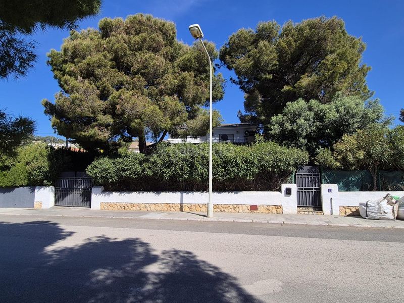 Foto 4472ea46-1762-4981-be38-ae8a2c92b2c8. Casa amb aparcament a Els Masos - Els Garrofers Coma-ruga