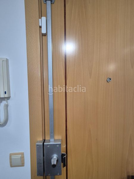 Foto c2413bc6-ce6d-4745-8c98-9989b548d8f4. Planta baixa amb calefacció aparcament piscina a Coma-ruga