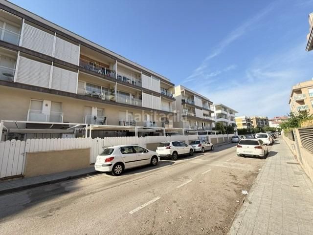 Foto a8953986-f5a8-4b3a-bbda-32ebf06b0b64. Pis amb calefacció aparcament piscina a Coma-ruga platja Coma-ruga