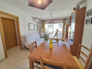 �tic  Carrer carrer santiago rusi�ol. Atico de dos habitaciones dobles con gran solarium de 60m2