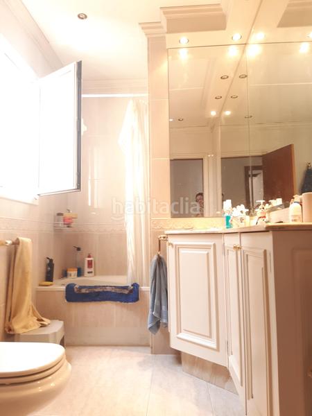 Foto 793ce9ed-18b0-4ca6-ab2c-3d2f2808db4a. Casa edificio-casa en venta en santa coloma en Llatí Santa Coloma de Gramenet