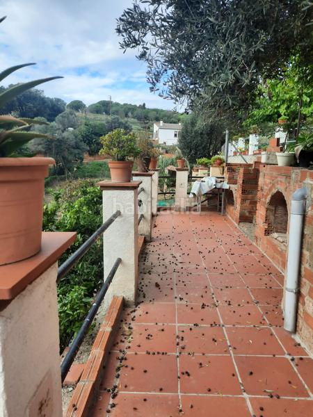 Foto c7ba5612-6cee-402f-946f-56fb07ce5885. Casa s en venta en el barrio del Canyet en Canyet Badalona