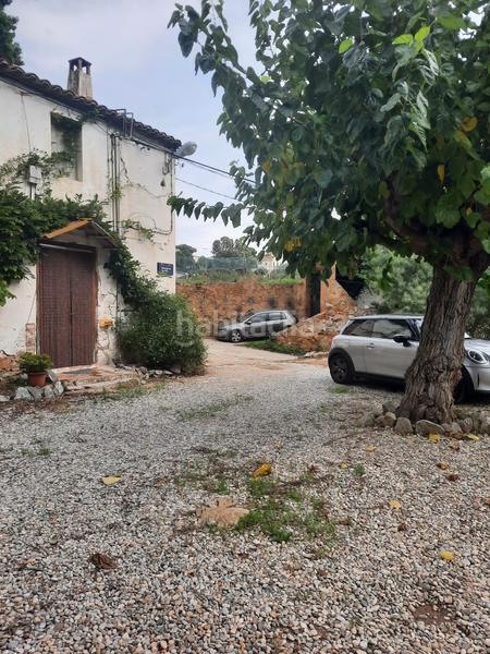 Foto fc6fed88-c396-43f5-a8f8-1a67d91b52ce. Casa s en venta en el barrio del Canyet en Canyet Badalona