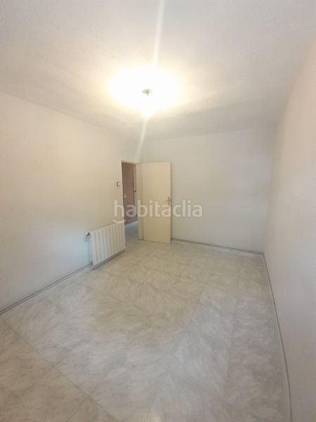 Foto 551e4bcf-be27-487f-a1ec-94efe950dbb9. Piso en Montbau Barcelona