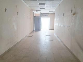 Lloguer Local Comercial a Valdepeñas. Local en alquiler en pleno centro