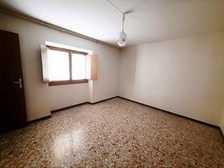 Maison à Valdepeñas. Casa en 2 plantas, junto al paseo de la estación