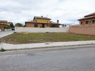 Terreny residencial a Valdepeñas. Parcela en esquina en el nuevo valdepeñas
