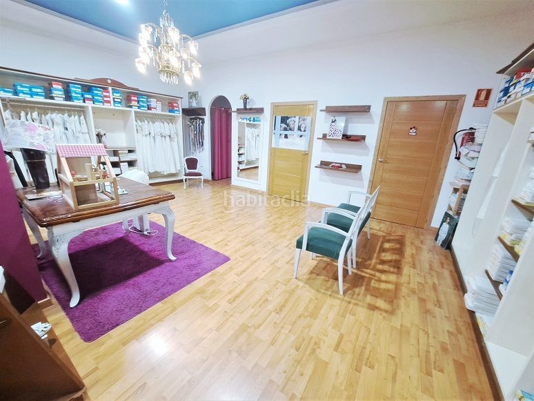 Foto 7139b825-8a9f-48a1-996b-20bfaed4a02a. Local comercial a Valdepeñas
