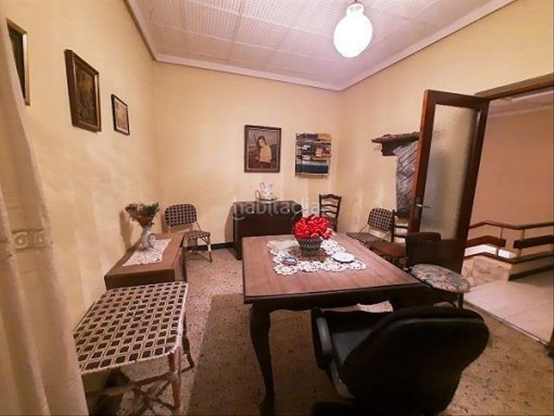 Foto 1621bd63-ee0d-4780-9ede-ef650f1659d6. Casa  zona convento en Valdepeñas