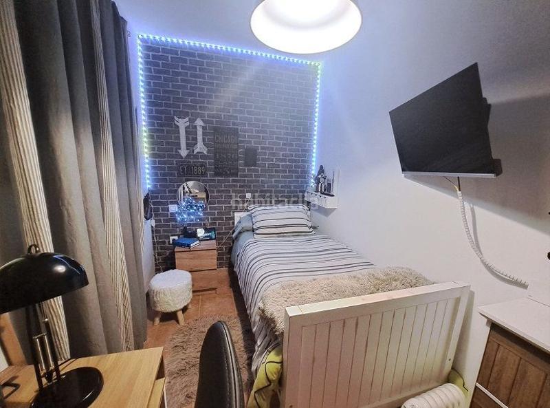 Foto 24c62cd8-ce46-4de6-9ef8-93006983b801. Piso vivienda en planta baja, acceso independiente, y con nave en Valdepeñas