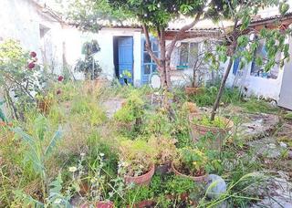 Maison à Valdepeñas. Magnifica casa en  venta para reformar o tirar, con 337 m2 de so