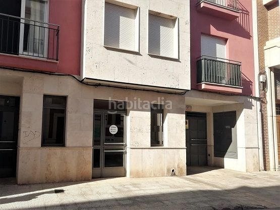 Foto 5111d480-6a55-4f6e-bb92-8fbf9fab83c2. Local comercial a Valdepeñas
