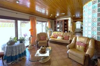Haus in Valdepeñas. Precioso chalet en la zona norte