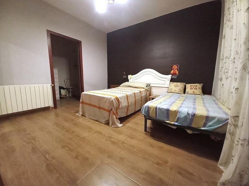 Foto 21f79eb4-b6a1-4861-b19e-3d38403640cd. Haus mit heizung in Valdepeñas