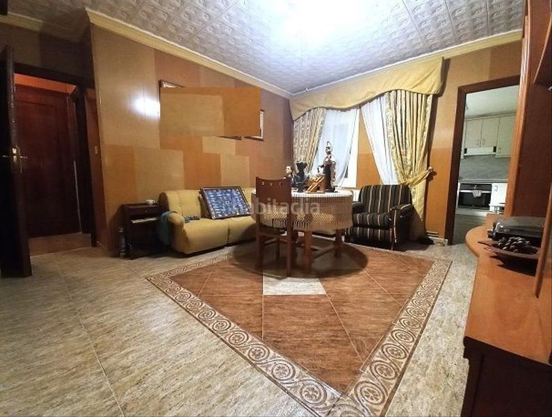 Foto b83b85e6-1af8-46d2-b680-e4b1588360ef. Haus mit heizung in Valdepeñas