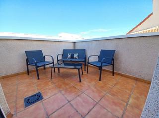 Rent Penthouse in Valdepeñas. Espectacular ático con 2 dormitorios y garaje, zona hospital