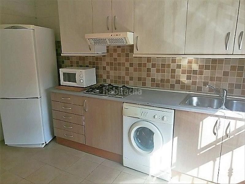 Foto 0f3d2658-85c0-4945-93ad-b5467a467df6. Pis amb calefacció a Valdepeñas