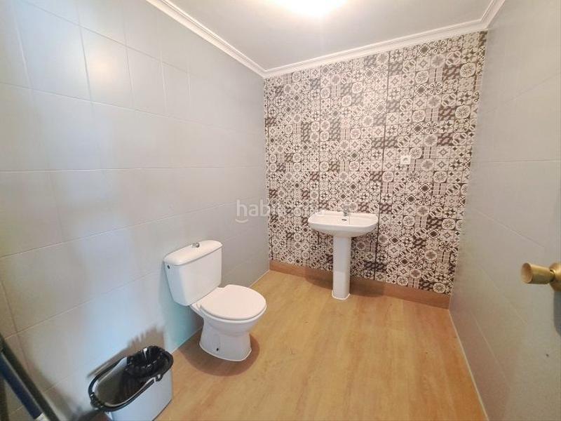 Foto 81fb8a07-510c-44a0-b3df-53e924da692f. Capannone industriale in Valdepeñas