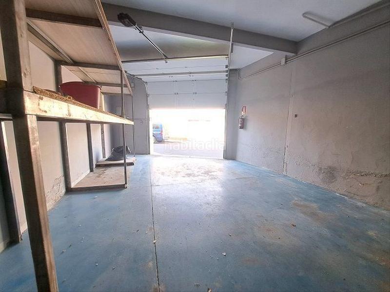 Foto dbe49eeb-d692-477b-8e33-e2ee73976713. Capannone industriale in Valdepeñas