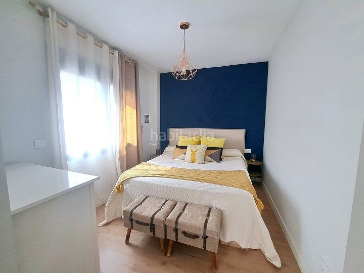Foto e52d61c7-cf11-4487-a148-a1c5494c2774. Casa amb calefacció aparcament piscina a Valdepeñas