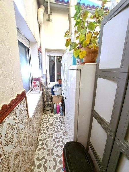 Foto d1c18b96-60d3-4c40-9127-f18a2159ce77. Casa amb calefacció aparcament a Valdepeñas