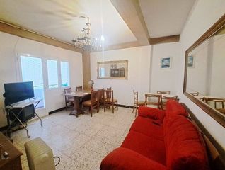 Pis a Valdepeñas. Piso de 3 dormitorios, en pleno centro