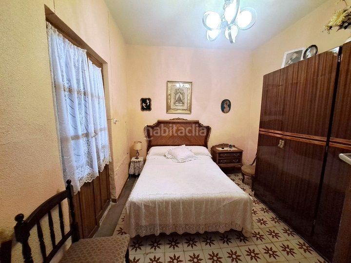 Foto 192ebd0e-d97a-4438-b34e-ea280c5d6297. Casa amb aparcament a Valdepeñas