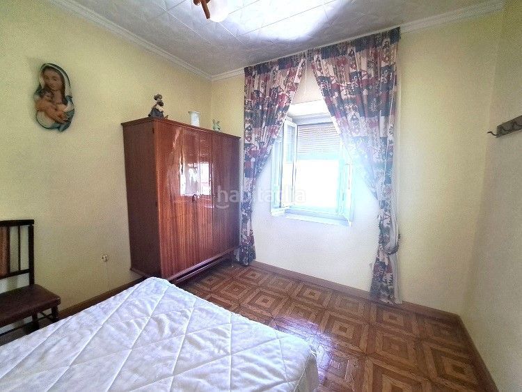 Foto 56f648a8-00e5-4917-9f6e-a6d51180032b. Casa amb aparcament a Valdepeñas