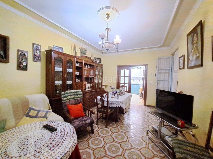 Foto d080d48a-177b-4d8d-a770-1e8d5fa518be. Casa amb aparcament a Valdepeñas