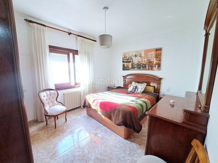 Foto 1af818e8-c9fc-4013-87d0-6a2ba609202b. Casa magnífica casa en 2 plantas, con nave de 180 m2 en Valdepeñas
