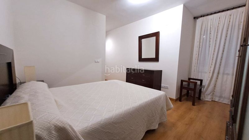 Foto 0a5641c9-7453-4035-a5fa-ae3ab5e3f5ee. Alquiler piso fantástico piso con 2 dormitorios y 2 baños, en pleno centro en Valdepeñas