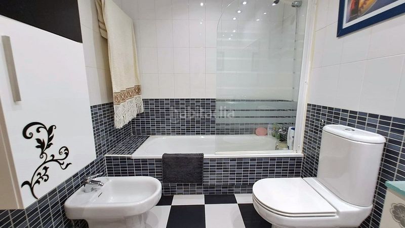 Foto 61f0a668-6570-44c5-a91c-3200b20b5b7d. Alquiler piso fantástico piso con 2 dormitorios y 2 baños, en pleno centro en Valdepeñas