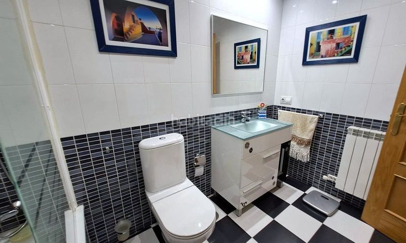 Foto bfdf04d8-1516-48c9-837b-a548052050f5. Alquiler piso fantástico piso con 2 dormitorios y 2 baños, en pleno centro en Valdepeñas