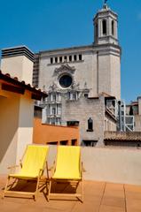Lloguer Pis  Carrer de la força. Barri vell. pis tipus loft