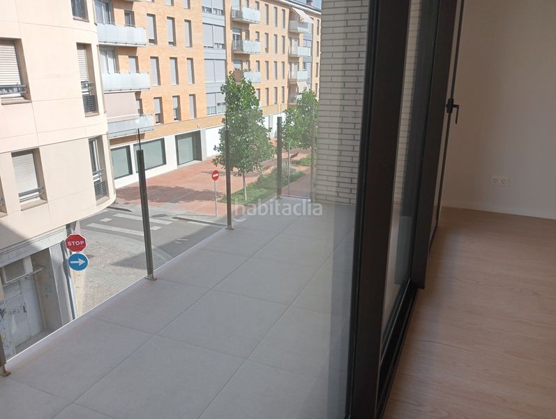Foto 4864a967-7ffd-4994-b168-0b7b37a33f19. Rent flat with heating parking in Eixample Sud-Migdia Girona