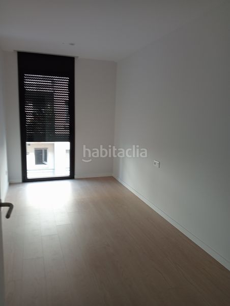 Foto c99dc5d1-4d85-486c-b5db-58e788cbcea9. Rent flat with heating parking in Eixample Sud-Migdia Girona