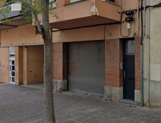 Business premise  Carrer de la maçana. Local per magatzem botiga aparcament