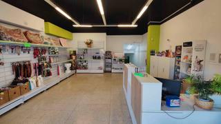 Rent Business premise in Vallirana. Local en calle major de vallirana