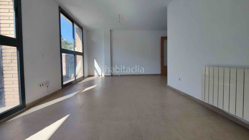 Foto b1f9ee97-e00c-49bf-9167-809c5f41fd8b. Dúplex amb calefacció aparcament a Vallirana