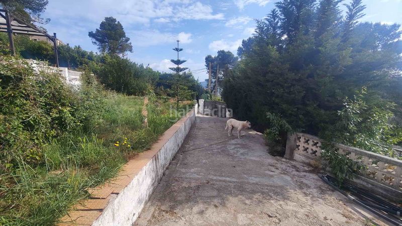 Foto 620bab0d-40c7-4e22-89c0-78c2708f2dfa. Xalet amb xemeneia calefacció aparcament piscina a Vallirana