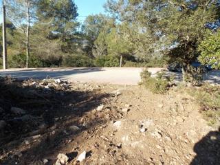 Wohngrundstück in Vallirana. Semillana de 1000 m2 cerca entrada el lledoner