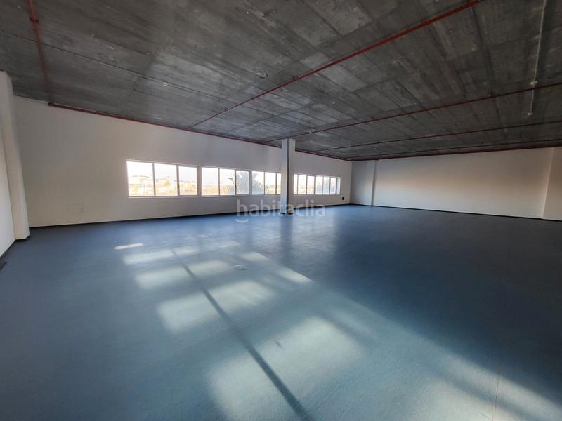 Foto b9a8707e-7971-4ee2-bf32-a8e6f958123f. Business premise in Aldaia