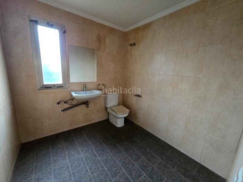 Foto 18282835-ad8b-4541-b6b7-e7bffa33180d. Chalet  en venta – cardenal benlloch en Montroy