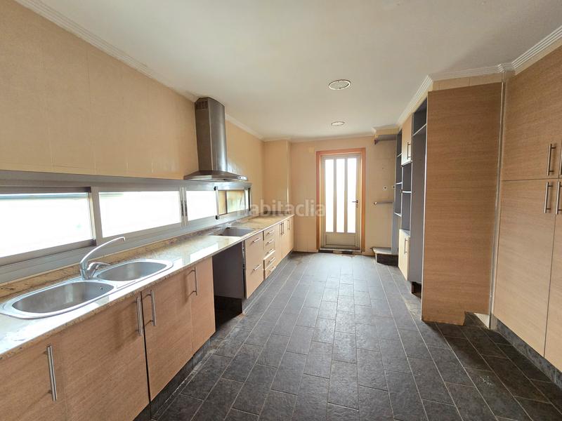 Foto 8d826c64-71c4-4032-ade4-3bb6f903281e. Chalet  en venta – cardenal benlloch en Montroy